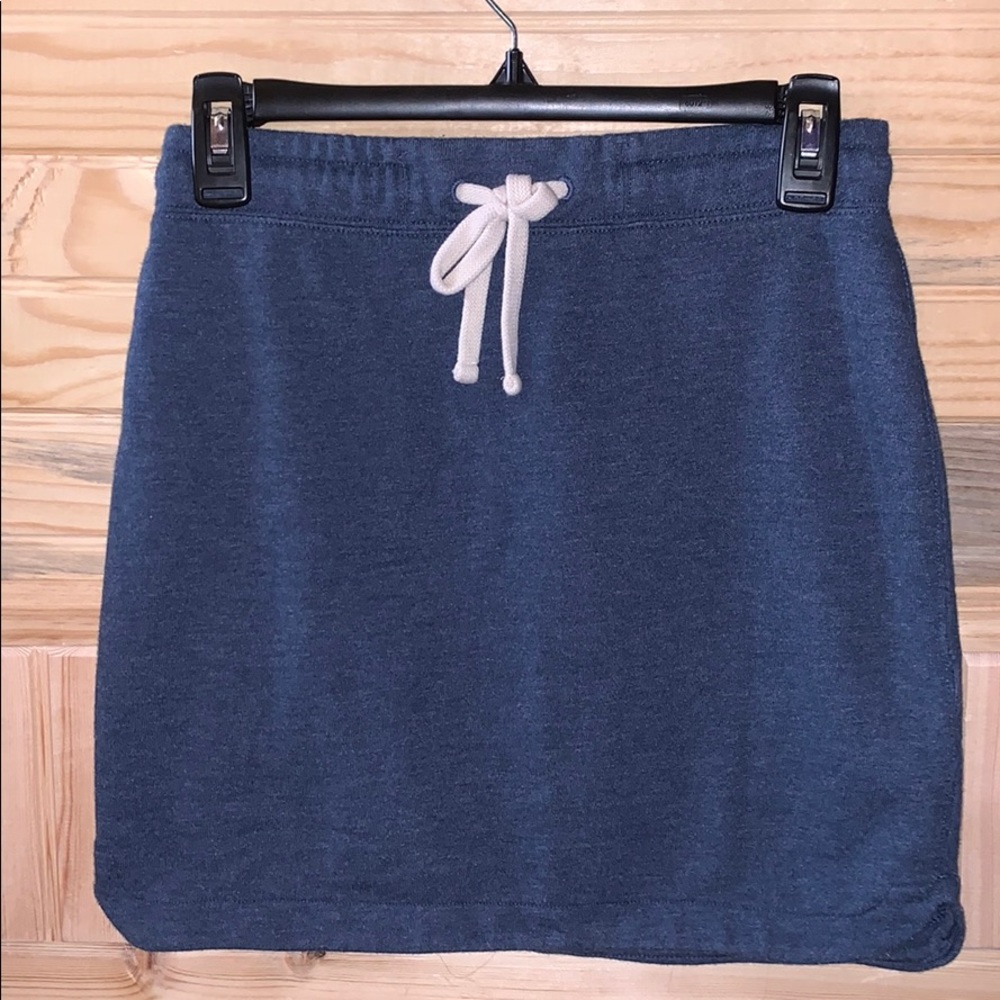 Sweatshirt skirt